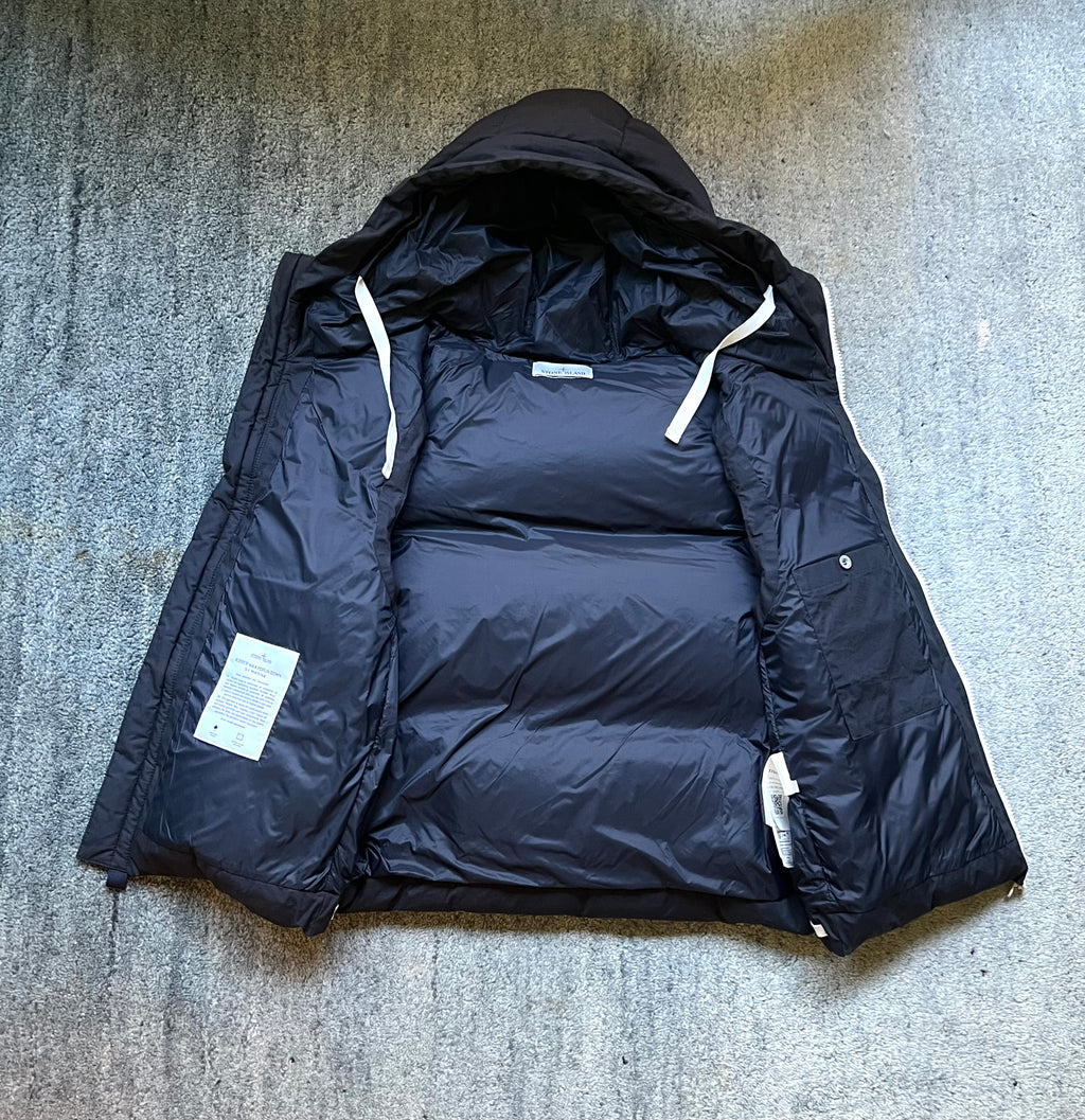 Stone Island 2023 Reflective Rubber Wax Poplin Down Marina Gilet
