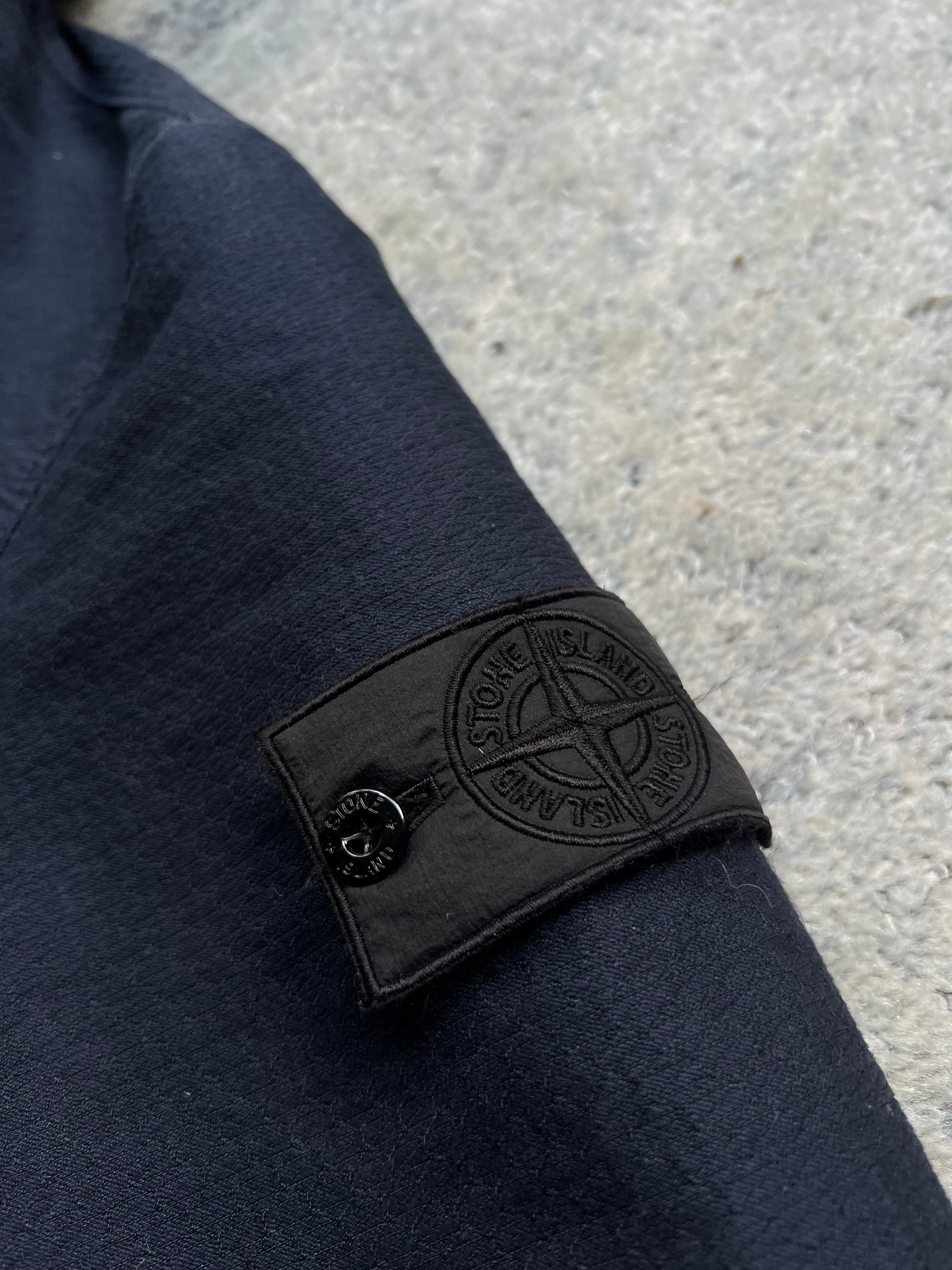 Stone Island 2017 Big Loom Jacquard
Shadow Project Trench Jacket