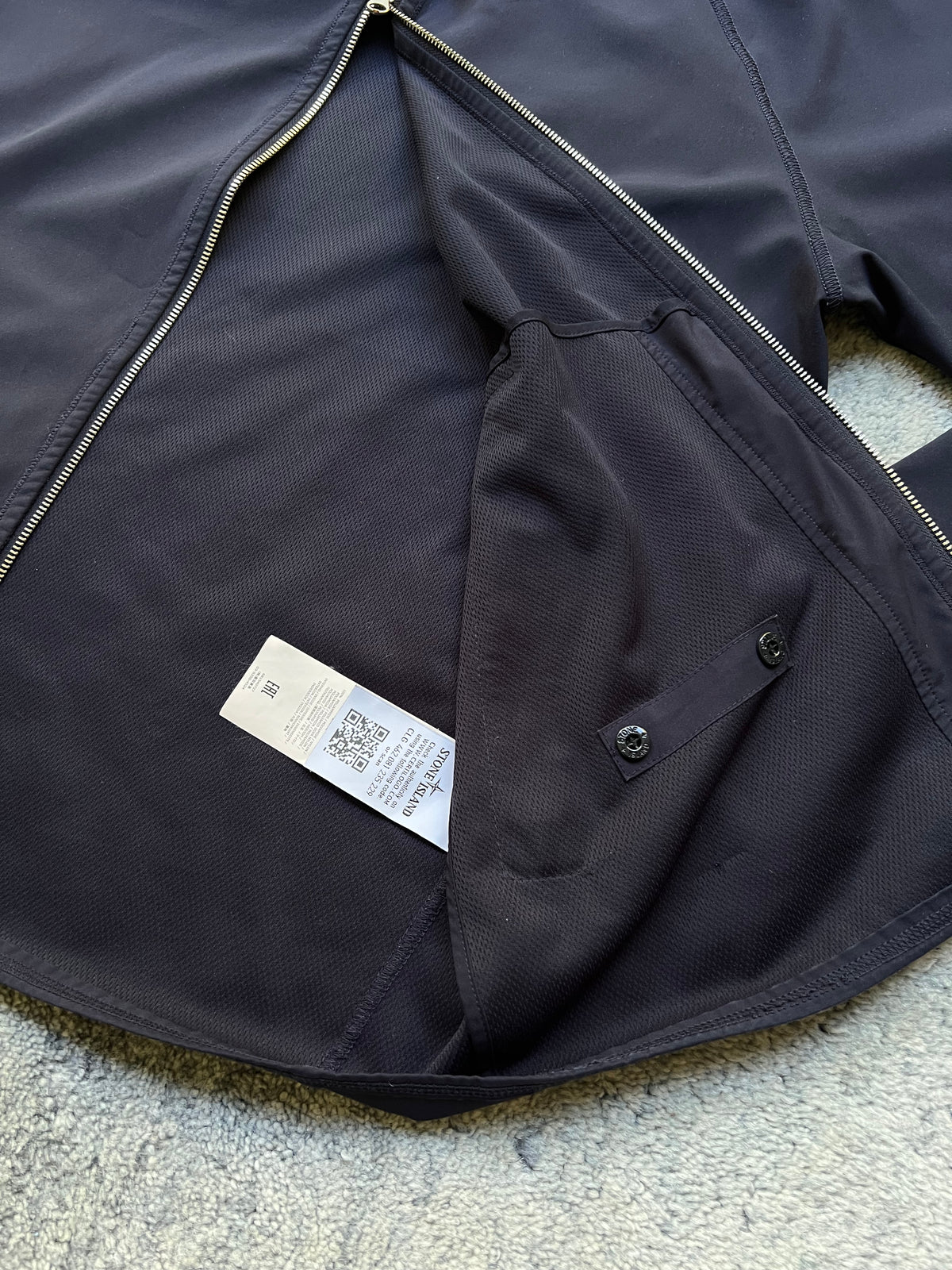 Stone Island Light Soft-Shell-R