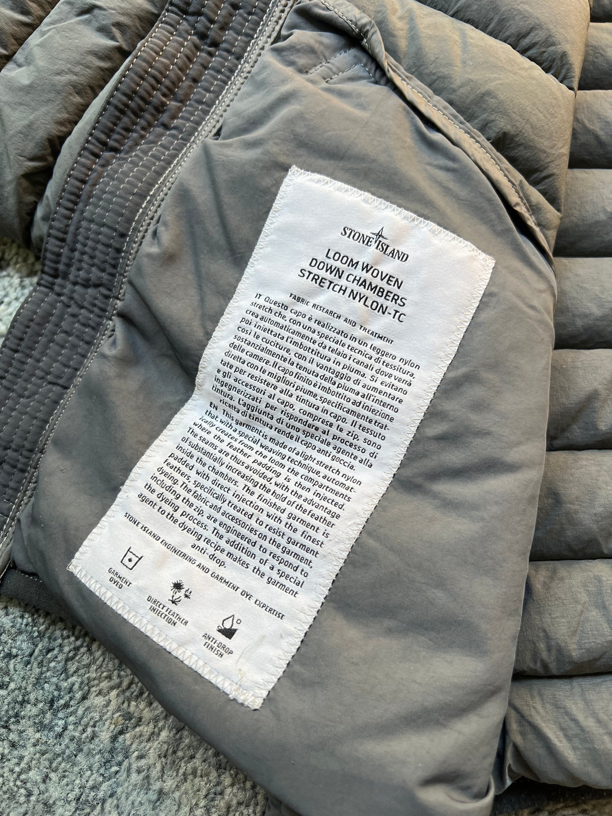 Stone Island Down Chambers Stretch Nylon-TC