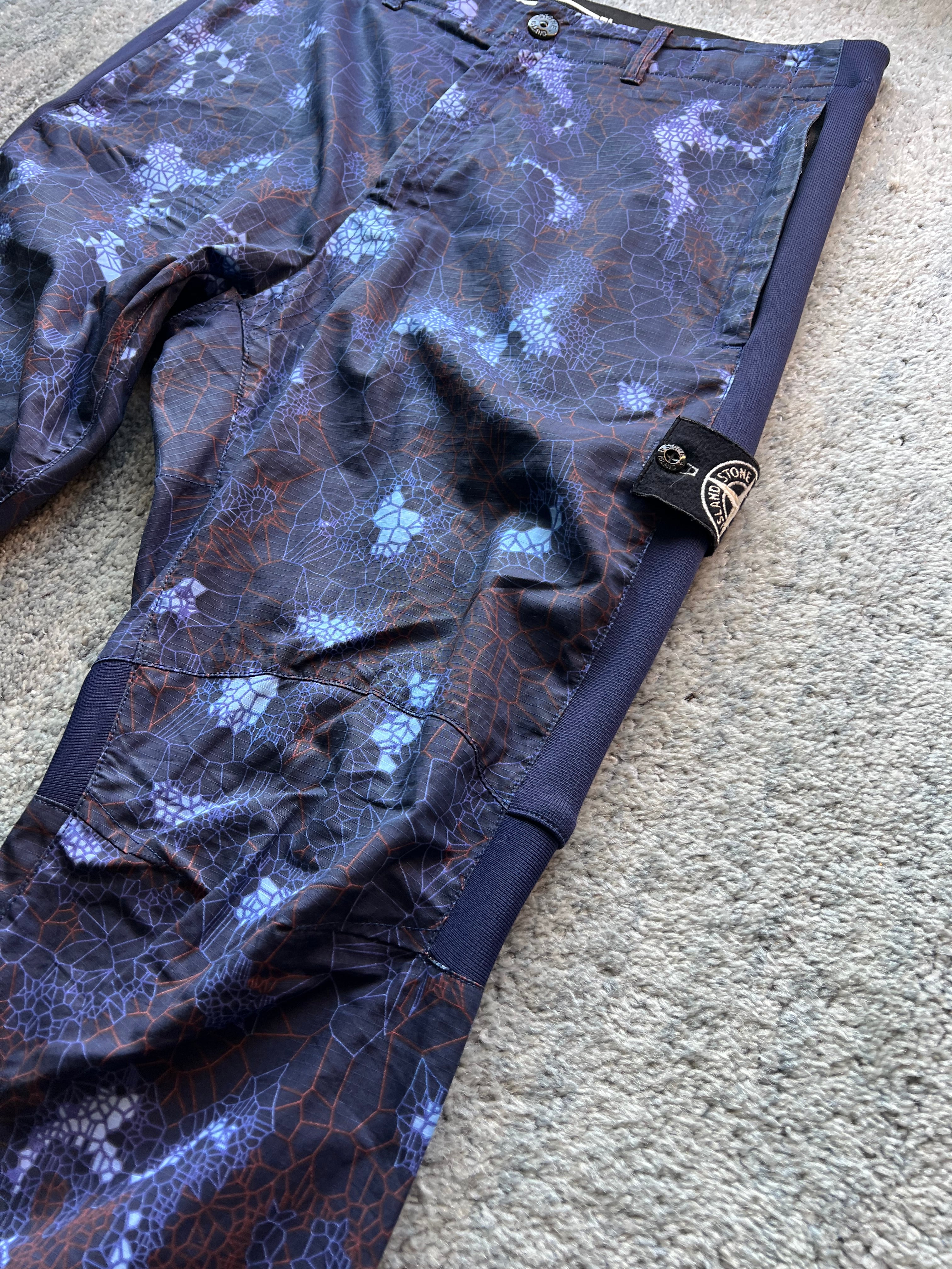 Stone Island 2016 Printed Heat Reactive Thermosensitive Fabric Cargo Trousers