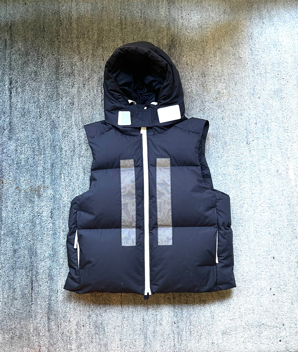 Stone Island 2023 Reflective Rubber Wax Poplin Down Marina Gilet